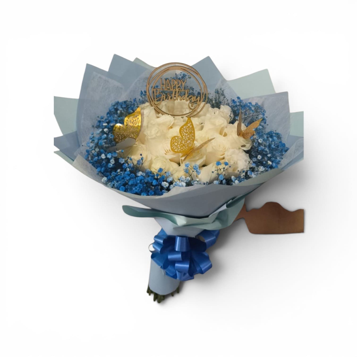 ramo buchon de 50 rosas blancas de exportacion con lluvia azul mariposas doradas topper de madera y empaque celeste cali
